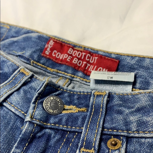 Levi Jeans - Picture 2 of 3